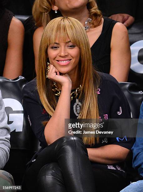 Beyonce Knowles attends the New York Knicks v Brooklyn Nets game at Barclays Center on November 26, 2012 in the Brooklyn borough of New York City.