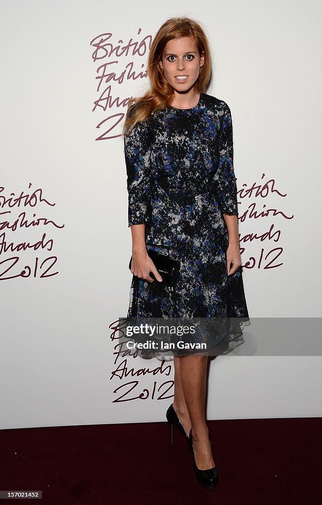 British Fashion Awards 2012 - Inside Arrivals