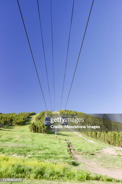 ski lift at snow king mountain in jackson (jackson hole) at teton county, wyoming - jackson hole mountain resort stock pictures, royalty-free photos & images