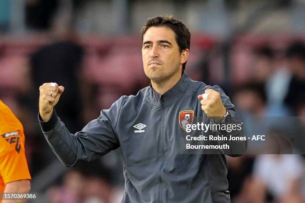 Andoni Iraola of Bournemouth gestures during pre-season friendly match between Southampton FC and AFC Bournemouth at St Mary's Stadium on July 25,...