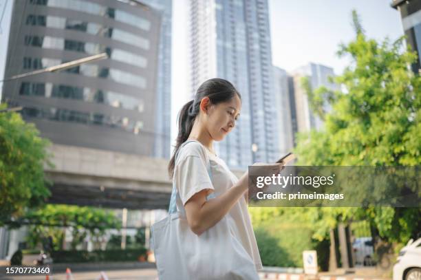 asian gen-z shares stories of this day technology and human connecting the social digital media world - z com stock pictures, royalty-free photos & images
