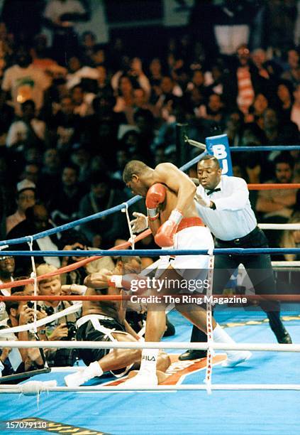 27 Riddick Bowe V Jesse Ferguson Photos & High Res Pictures - Getty Images
