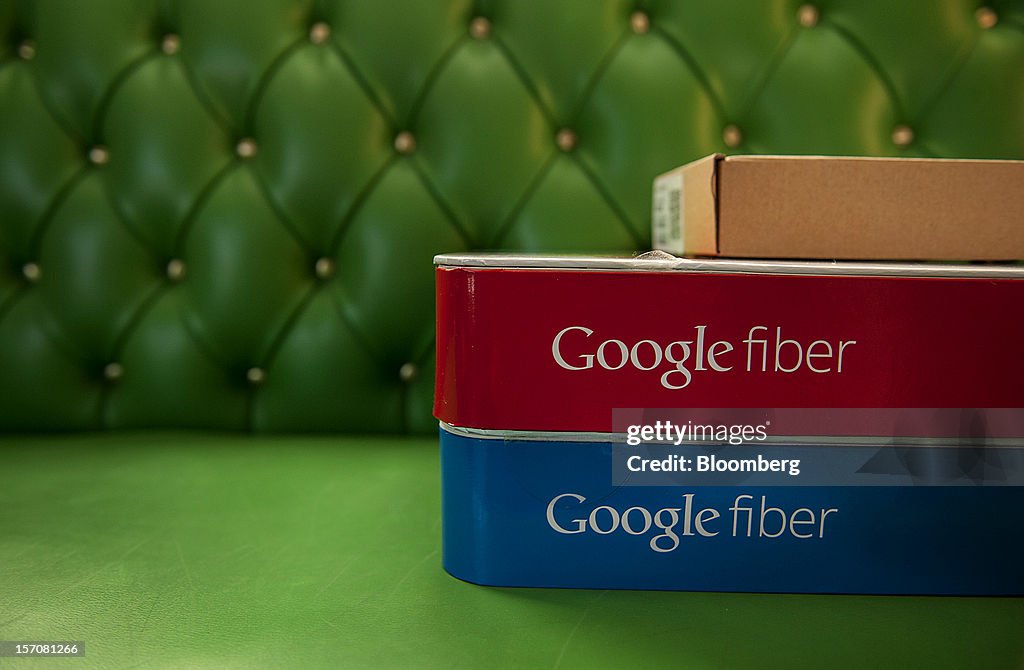 Google Begins Installing Ultrafast Broadband Network
