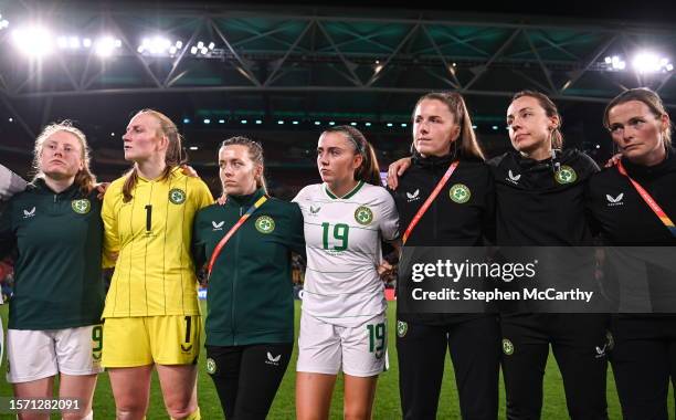 Queensland , Australia - 31 July 2023; Republic of Ireland players and staff, from left, Amber Barrett, Courtney Brosnan, Harriet Scott, Abbie...