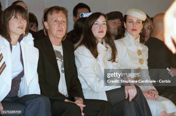 Chrissie Hynde, Paul McCartney, Liv Tyler and Debi Mazar attend Chloe 2001/2002 Autumn Winter fashion show in Paris.