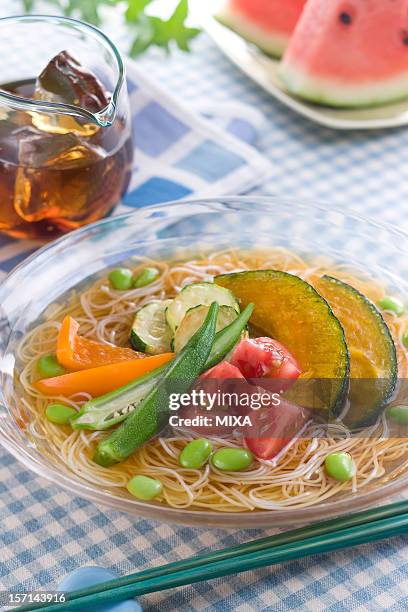 vegetable somen - somen noodles imagens e fotografias de stock