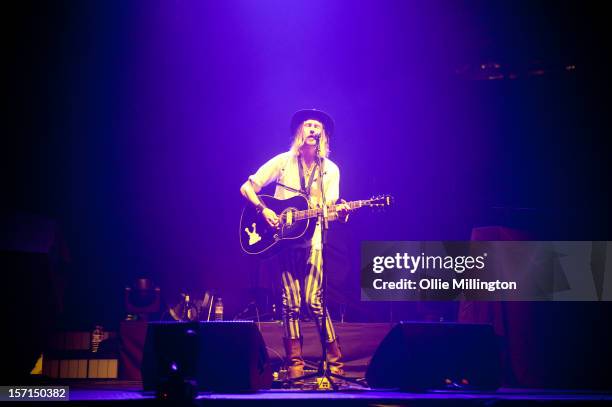 Kieran Leonard performs onstage supporting Keane on their first ever gig in the round during a date of their November UK Arena tour at Nottingham...