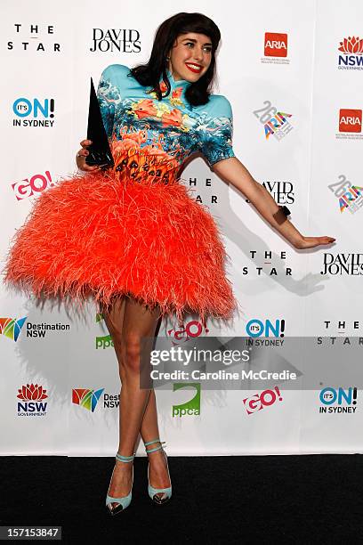 Kimbra poses with the ARIA for Best Female artist at the 26th Annual ARIA Awards 2012 at the Sydney Entertainment Centre on November 29, 2012 in...