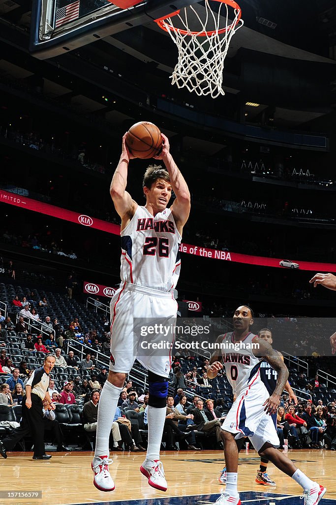 Charlotte Bobcats v Atlanta Hawks