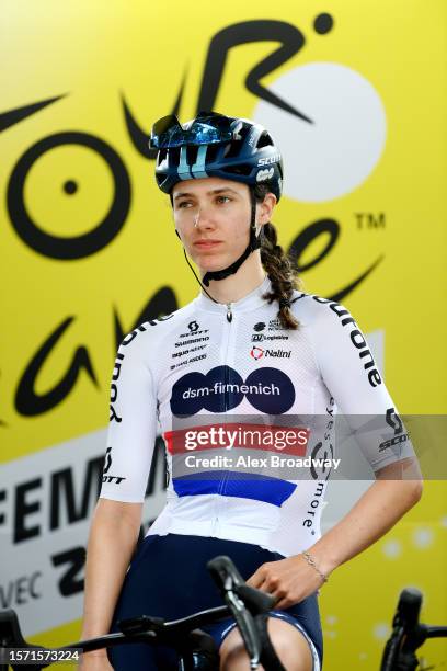 Pfeiffer Georgi of The United Kingdom and Team dsm-firmenich prior to the 2nd Tour de France Femmes 2023, Stage 4 a 177.1km stage from Cahors to...