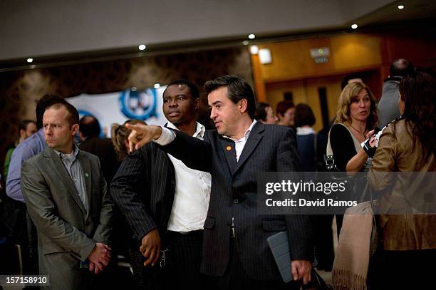 Interview Room Queue 749 Job Interview Queue Stock Photos, High-Res Pictures, and Images ...