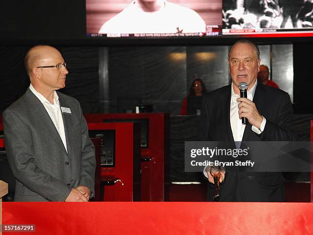 Kirk Golding, SR Vice President of Silverton Casino Lodge and Lee Amaitis, President & CEO of Cantor Gaming, appear at the announcement of the Cantor...