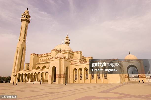 al fateh mosque bahrain - bahrain landmark stock pictures, royalty-free photos & images