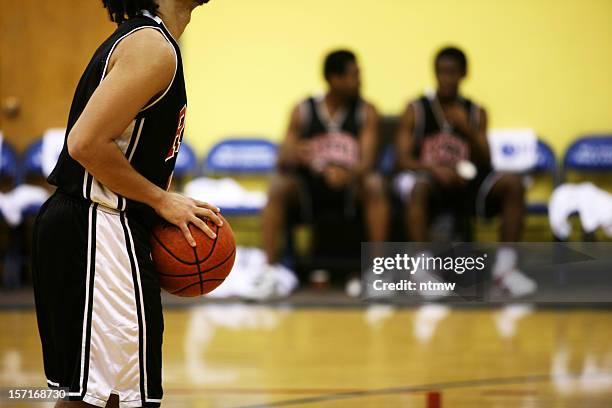 free throw - basketball sideline stock pictures, royalty-free photos & images