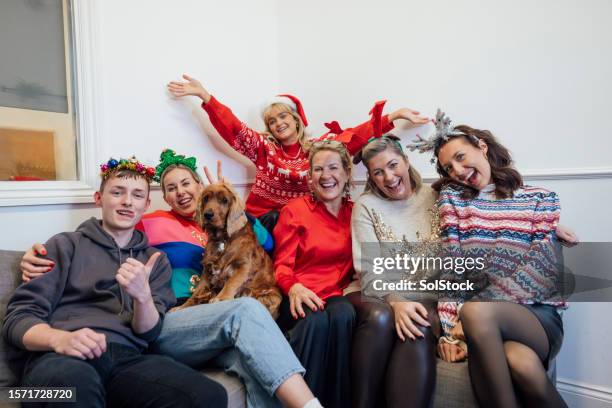 excited for secret santa - 18 23 months stock pictures, royalty-free photos & images