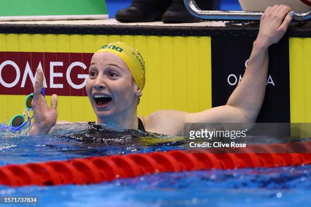 Mollie O'Callaghan of Team Australia celebrates winning gold with a new WR time of: 1:52.85 in the Women's 200m Freestyle Final on day four of the...