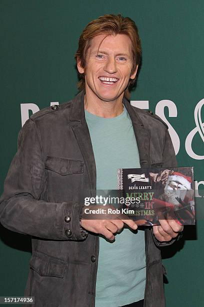 Denis Leary promotes his new book, "Merry F***in' Christmas" at Barnes & Noble Union Square on November 29, 2012 in New York City.