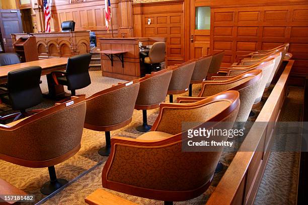 american gerichtssaal - empty courtroom stock-fotos und bilder
