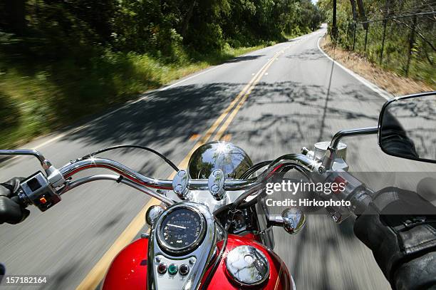 cruiser motorcycle on a open road - handlebar stock pictures, royalty-free photos & images