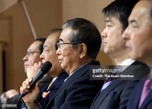 Japan Restoration Party president Shintaro Ishihara speaks during their campaign pledge announcement press conference on November 29, 2012 in Tokyo,...