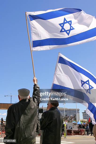 bandera israelí - israeli ethnicity fotografías e imágenes de stock