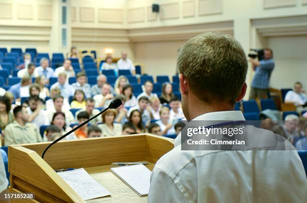 during the presentation the make speaker addressed a forum - auditoria bildbanksfoton och bilder