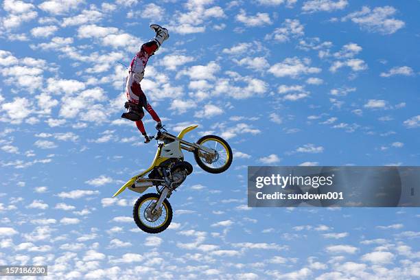 fmx rider - freestyle motocross stockfoto's en -beelden