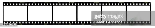 strip von 35-mm-film, leere frames - filmstreifen stock-fotos und bilder