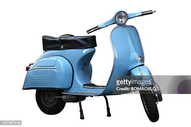 italiano scooter vintage isolado no branco, em roma, itália - lambreta imagens e fotografias de stock