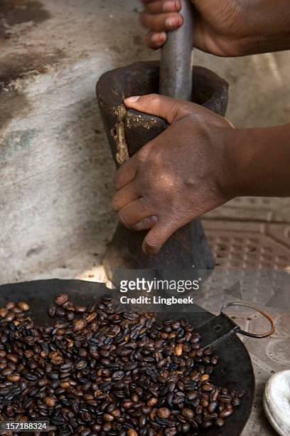 ethiopian coffee - ethiopia coffee bildbanksfoton och bilder
