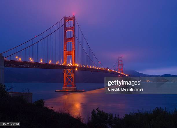 golden gate bridge dusk 2 - golden gate bridge night stock pictures, royalty-free photos & images