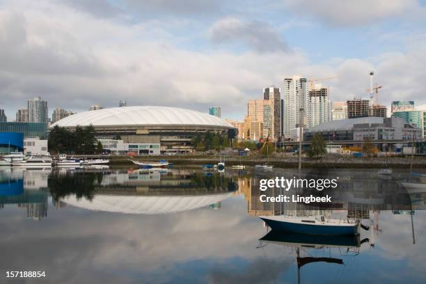 vancouver bc stadium dome - bc place stadium stockfoto's en -beelden