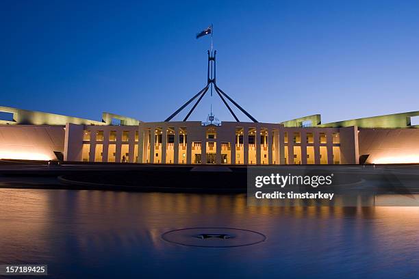 parliament house, australien - canberra stock-fotos und bilder