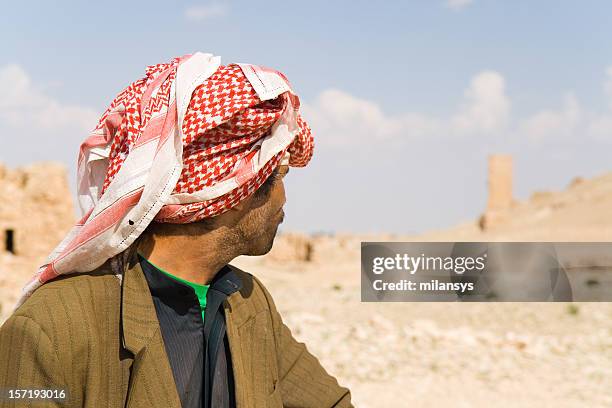 bedouin - headwear stockfoto's en -beelden