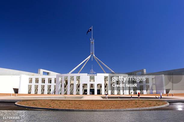 o parlamento australiano - parliament house canberra - fotografias e filmes do acervo