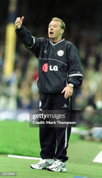 Dave Bassett Leicester Manager during the match between Leicester City and Liverpool in the Barclaycard Premiership at Filbert Street, Leicester....