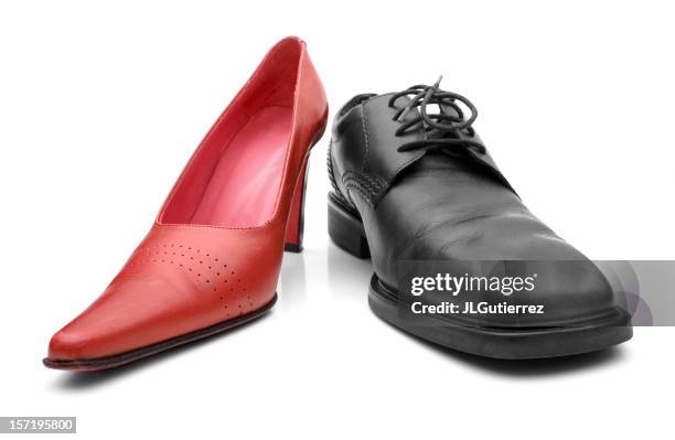 igualdade de oportunidades - sapatos de homem imagens e fotografias de stock