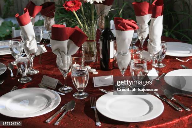 wedding table setting - wedding table setting stock pictures, royalty-free photos & images