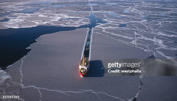 marine seismische in der arktis - nordpol stock-fotos und bilder