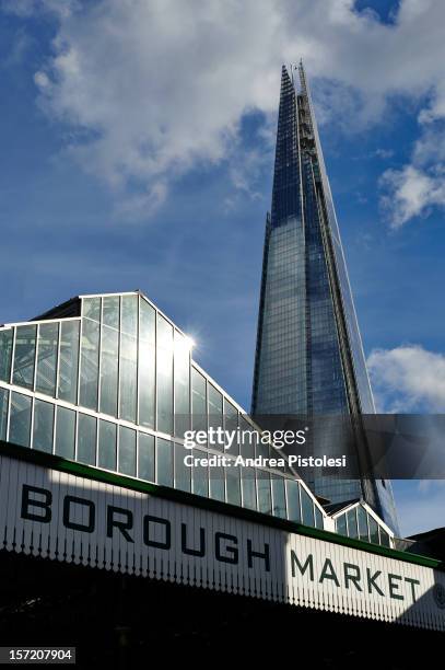 borough market and the shard tower - borough market fotografías e imágenes de stock