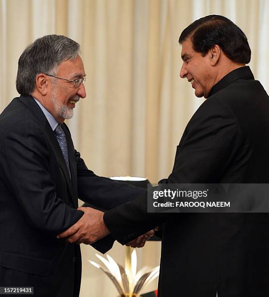 Ashraf Raka 60 Naeem Ashraf Raja Photos & High Res Pictures - Getty Images