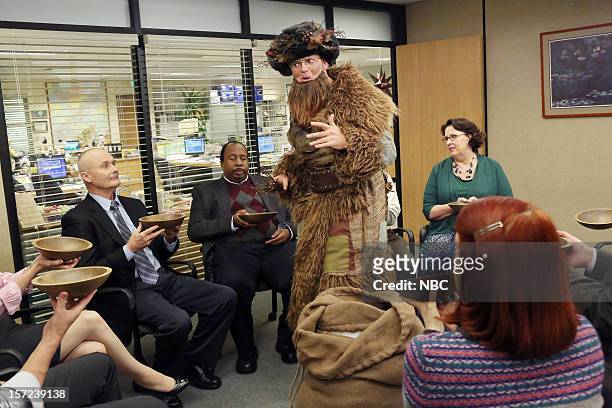 Dwight Christmas" Episode 910 -- Pictured: Creed Bratton as Creed Bratton, Leslie David Baker as Stanley Hudson, Rainn Wilson as Dwight Schrute,...