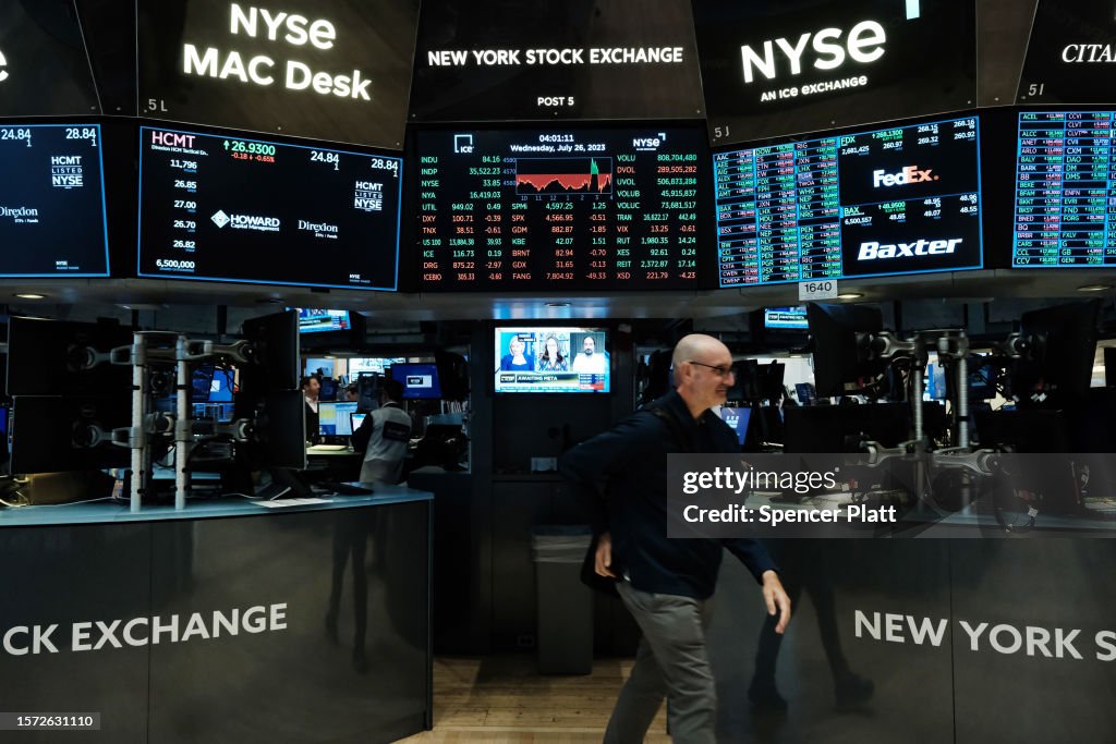 Dow Jones Industrials Average Rises Higher For 13th Day In Row, After Fed Raises Interest Rate