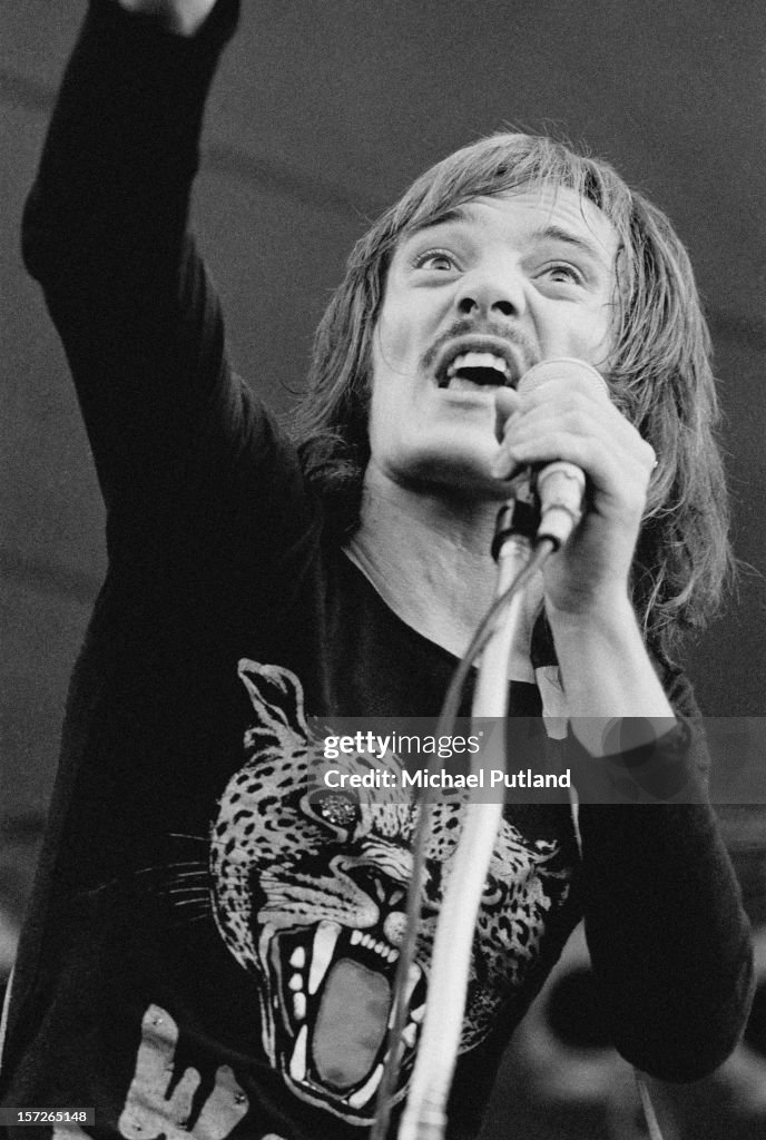 Steve Marriott On Stage