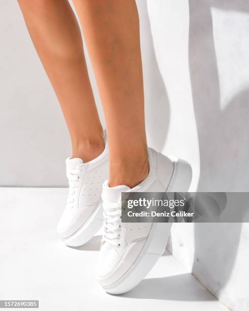 shona woman - white shoe stock pictures, royalty-free photos & images