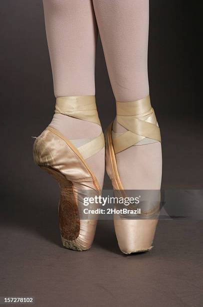 ballerina feet - 2hotbrazil bildbanksfoton och bilder