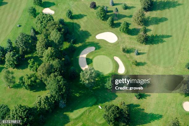 parcours de golf à proximité de l'air. - south bend indiana photos et images de collection