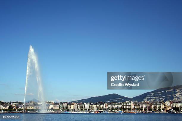 ジェドー噴水ジュネーブ - geneva skyline ストックフォトと画像