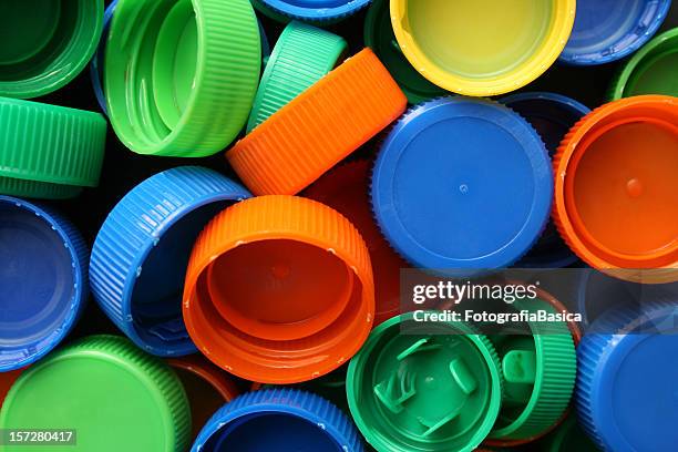 plastic caps background - flaskkapsyl bildbanksfoton och bilder