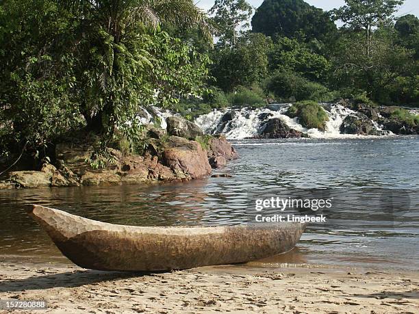 fishing boat in cameroon - cameroon water stock pictures, royalty-free photos & images